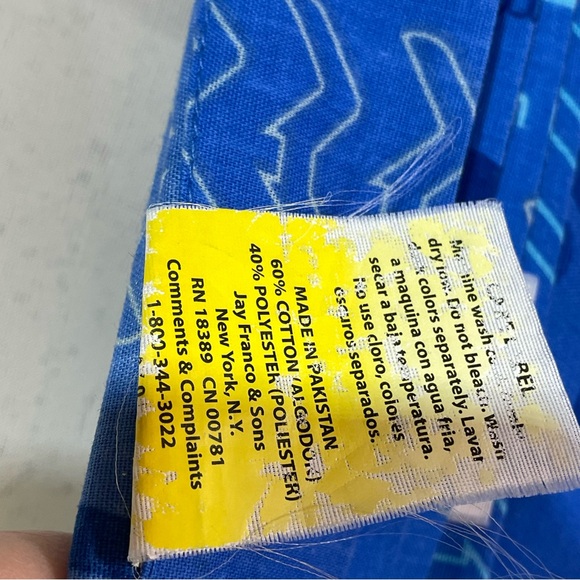 Pixar Wall-e Curtains 4 panels with tie backs 41x63 - Picture 3 of 11